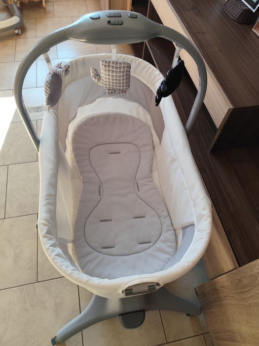 Бебешка люлка
Продава