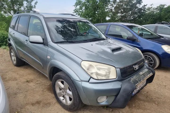 plansa de bord kit airbaguri bara fata armatura capota grila trager calandru far stanga dreapta toyota rav 4  CA facelift motor 2.0 d-4d 116cp  1cd-ftv dezmembrez dezmembrari