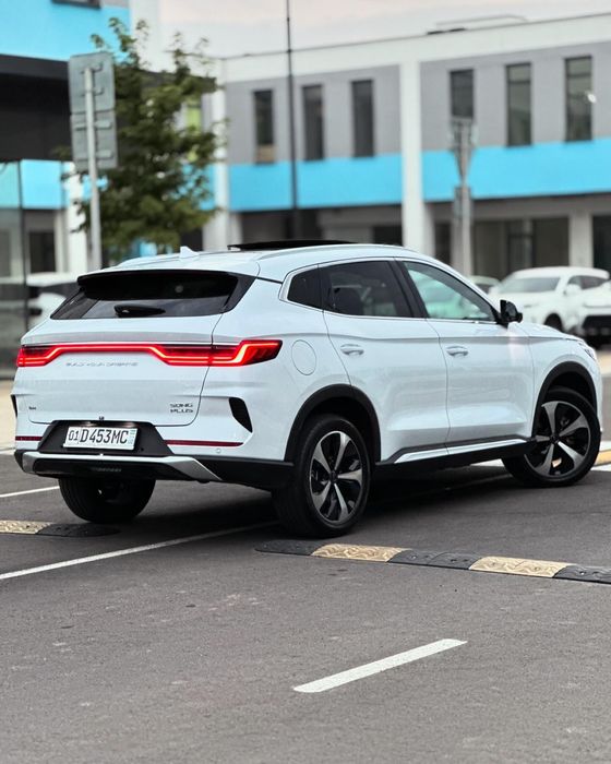 BYD Song Plyus 2023 Gyibrid