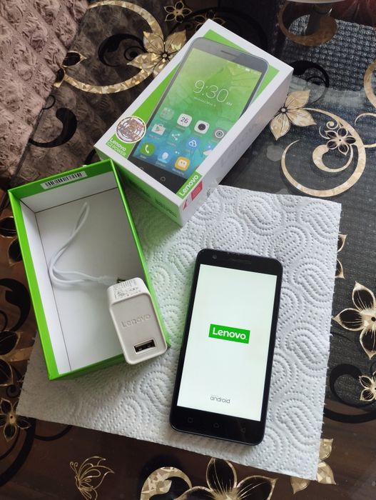 Телефони леново С2.