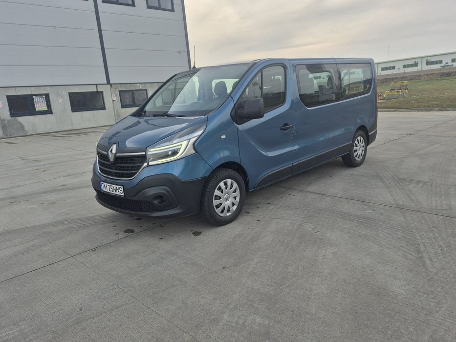 Renault Trafic 8+1 Extra Lung 2,0 Dci 68000 km Anul 2020