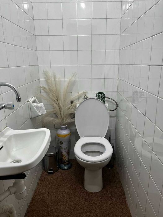 Продаваме  просторен , чудесен 3 стаен , София , Надежда 1 , до метро