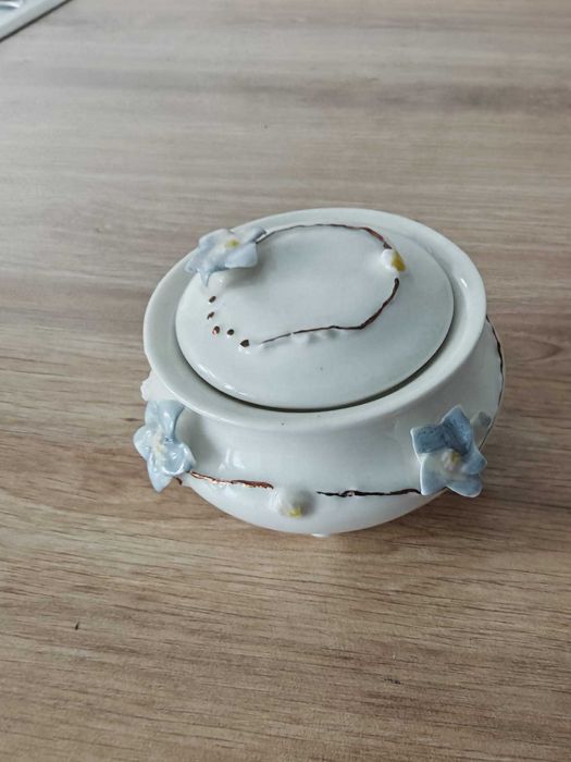 zaharnițe porțelan