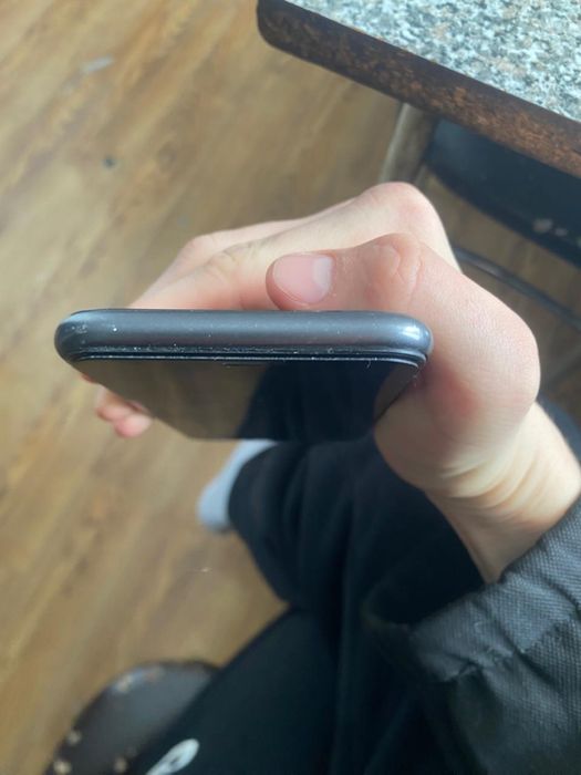 Продам Айфон 11, 64гб, 78акб