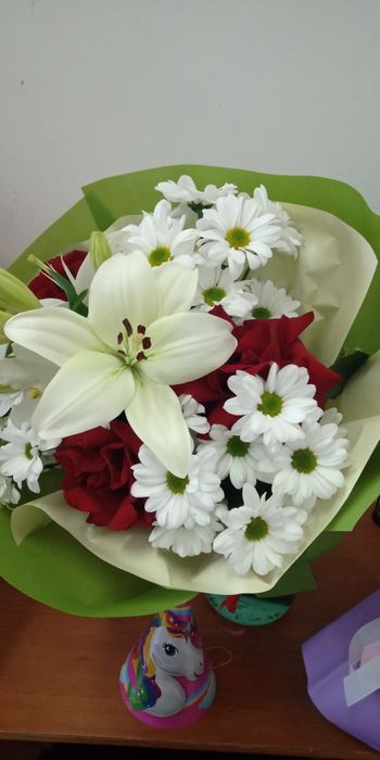 Продам букет цветов