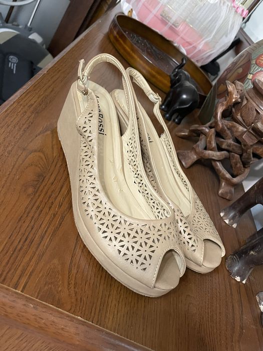 Любые за 1000 тг!