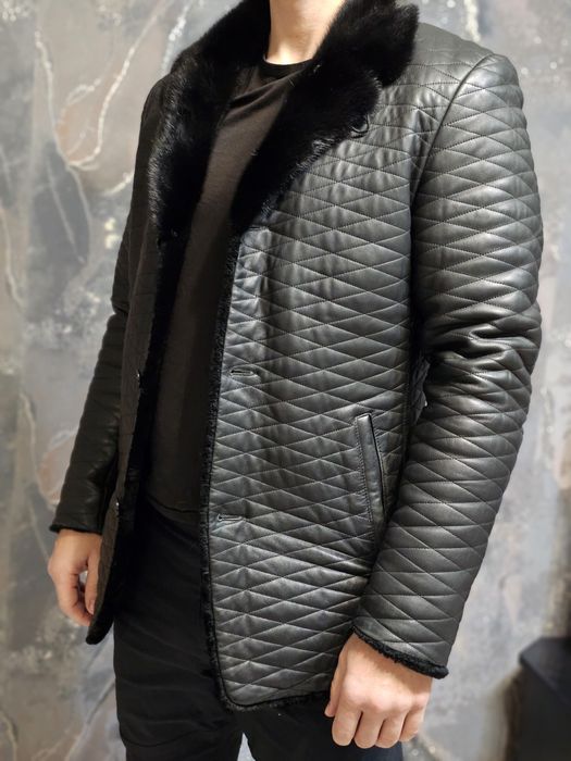 Продам дубленку мужскую 48 размер