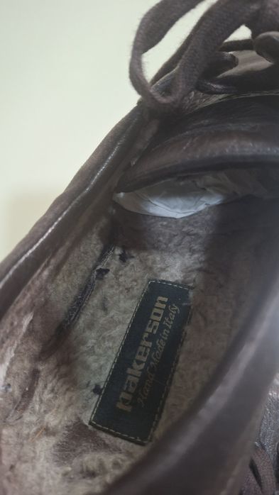 Продаю итальянские туфли на меху.