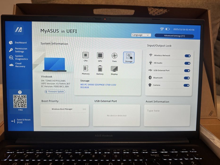 Laptop Asus Vivobook 17 I7 1T SSD Nou