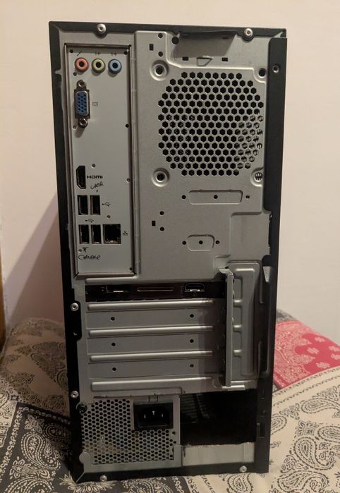 PC Office/Gaming ușor, compact Acer Veriton SFF i3-9100 + RX 6500 XT 4GB, 8GB RAM, SSD + Optiuni