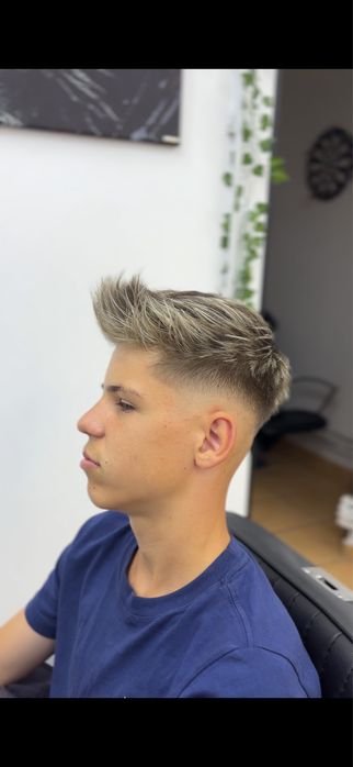 Frizer Profesional – Tuns la Domiciliu în Craiova (Bărbați, Bătrâni, Copii)