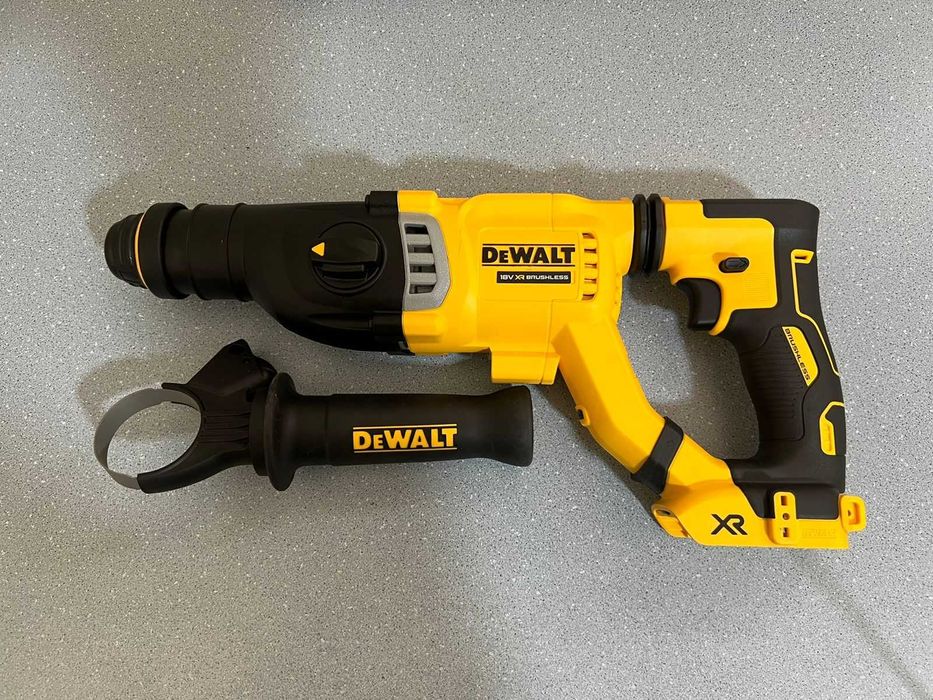 DeWALT DCH263 XR 18V Brushless  Оригинал