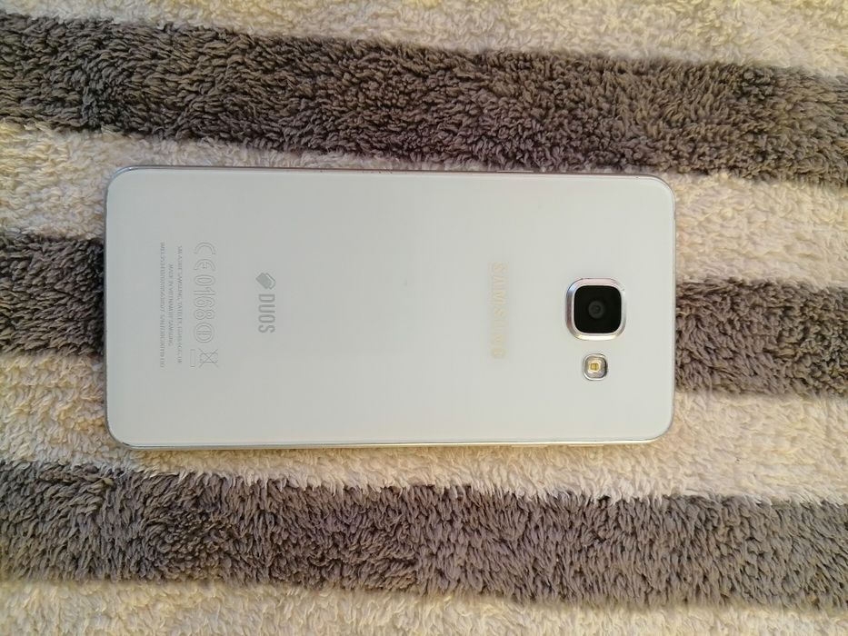 Продам Samsung A3