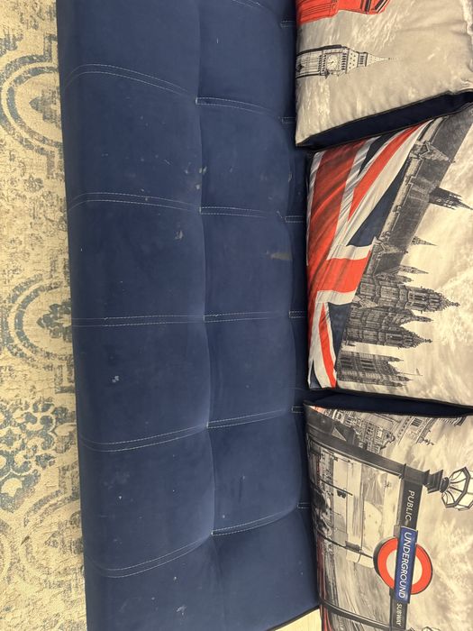 Диван темно-синий