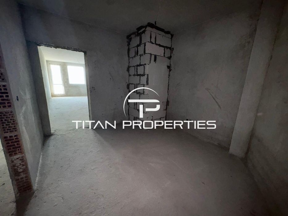 Тристаен, за продажба, ж.к Меден Рудник зона В