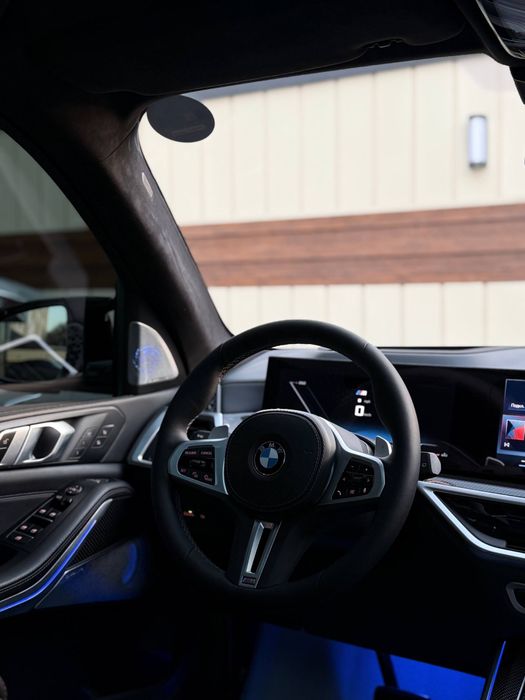 Bmw X5  M60i 2024