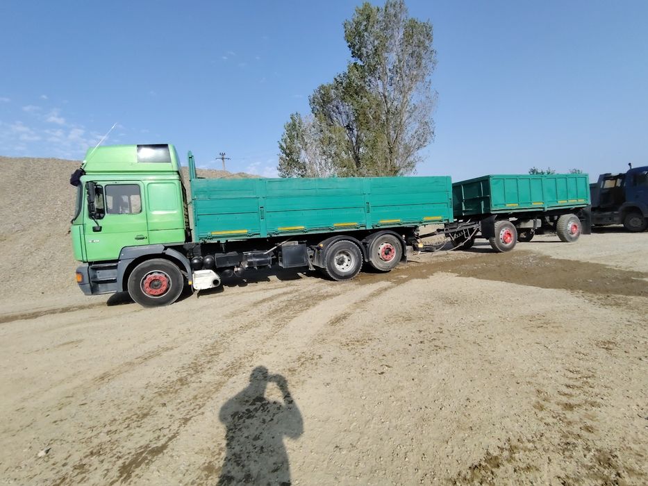 Man Silent+Remorca cereale