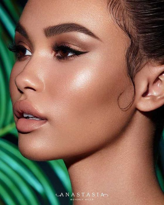 Anastasia Beverly Hills - Маркова Фиксираща пудра