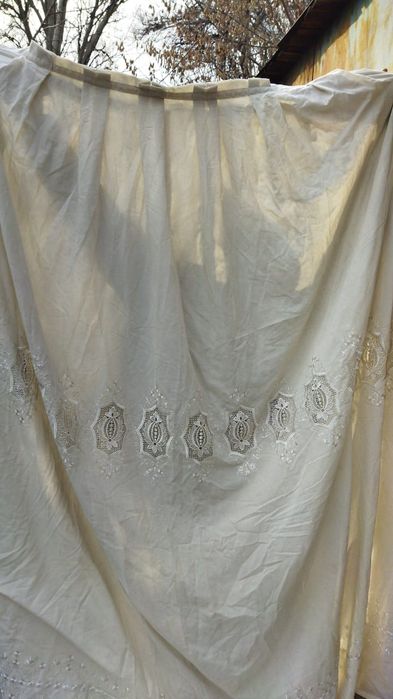 Шторы большие,плотные