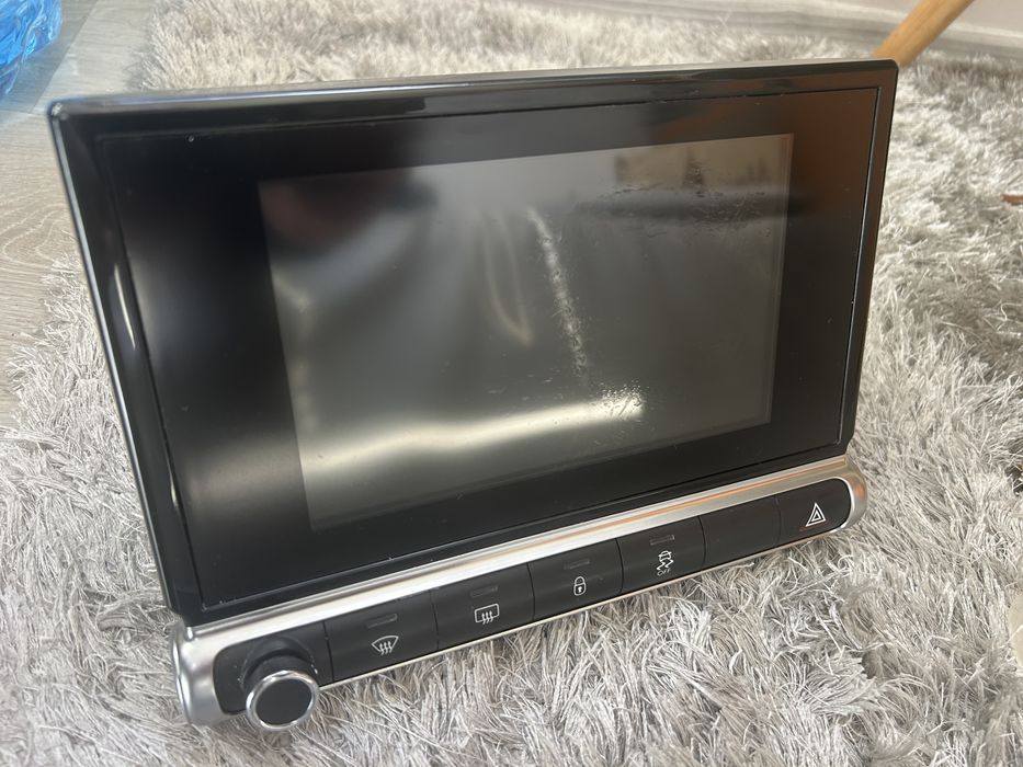 Екран tuch screen за Citroen Cactus