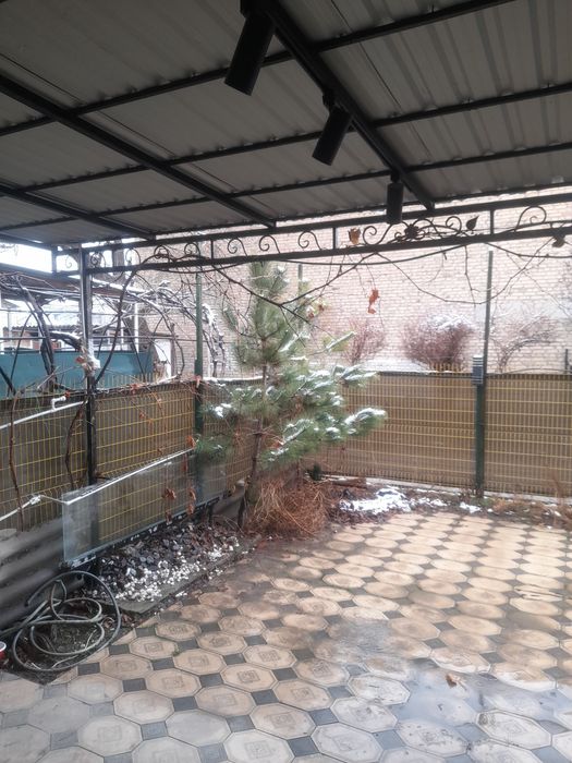 Продается своя квартира 2в3/1/2. 50кв.м. Джаркурганская. 57000