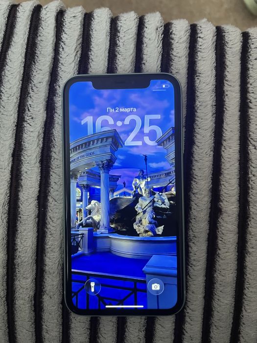Iphone 11 продам