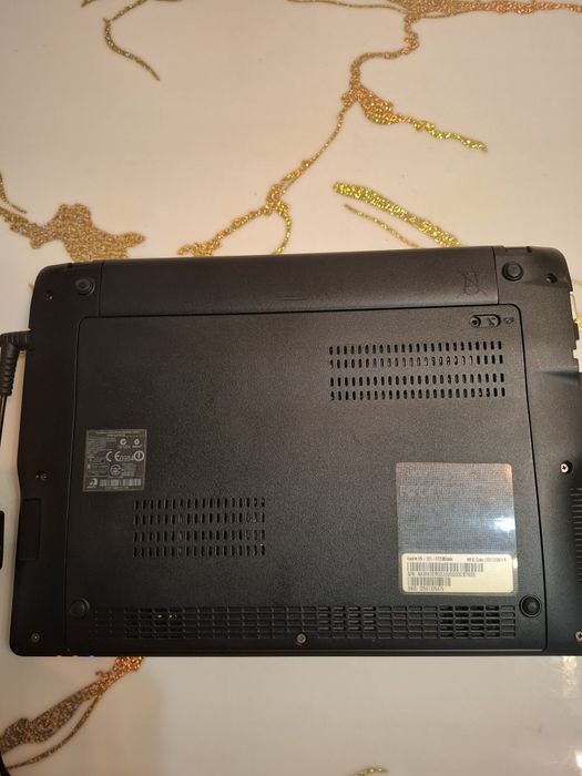 Ноутбук ASUS модель K43SD, Acer Aspire V5-121