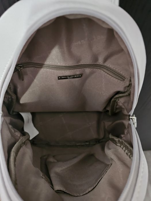 Светло сива раница David Jones