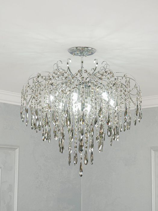 Люстра хрустальная потолочная