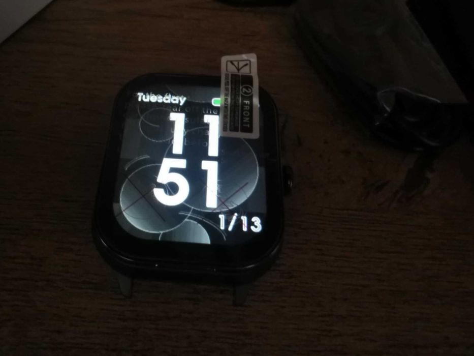 Смарт часовник + безжични слушалки (2в1)