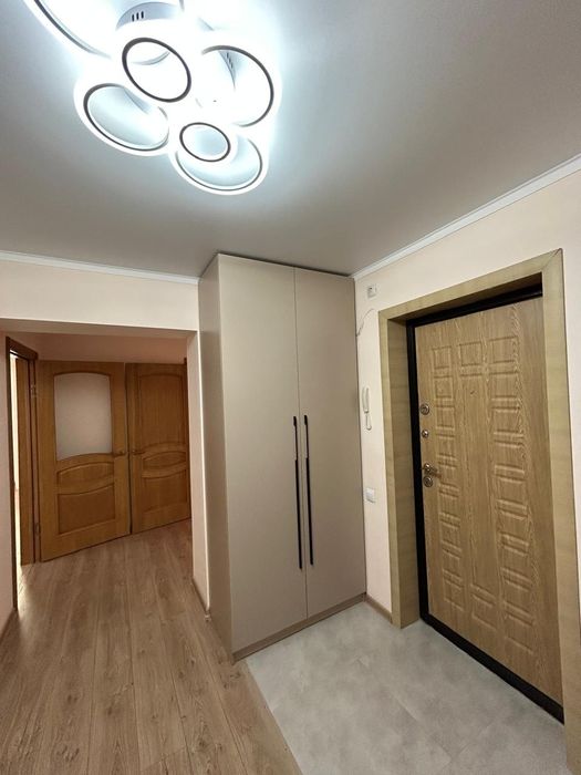 Продам 3-комнатную квартиру