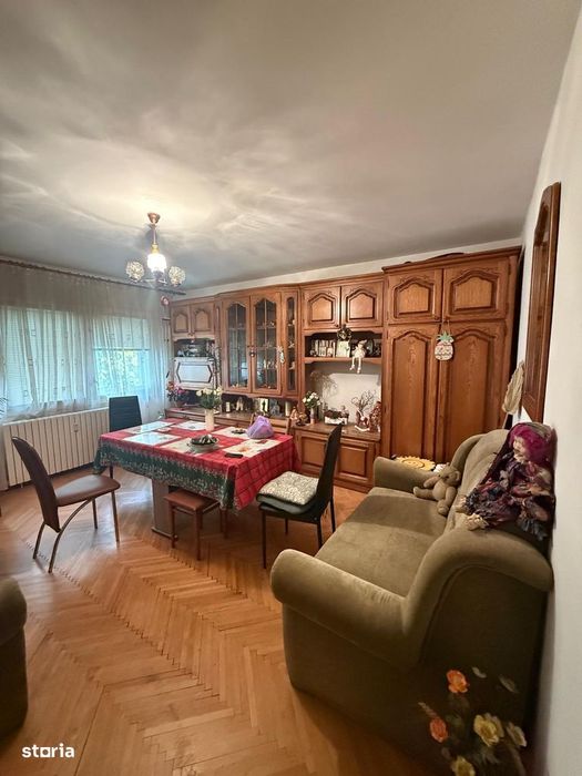 MT238 Apartament 2 camere, parter inalt SAGULUI, centrala proprie — fotografia 3