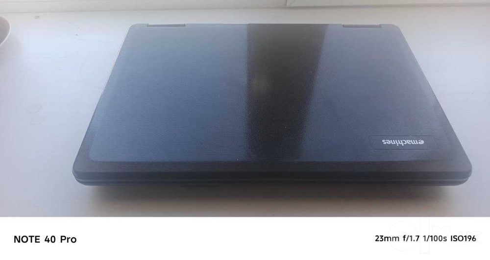 ноутбук emachines e527 (Acer)