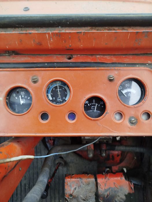 Продам трактор Т-25