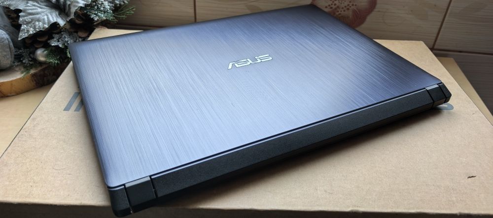 Laptop Asus PRO P1440F_NOU 10/10_14"FHD_i5 8265U_20GB RAM_512GB SSD