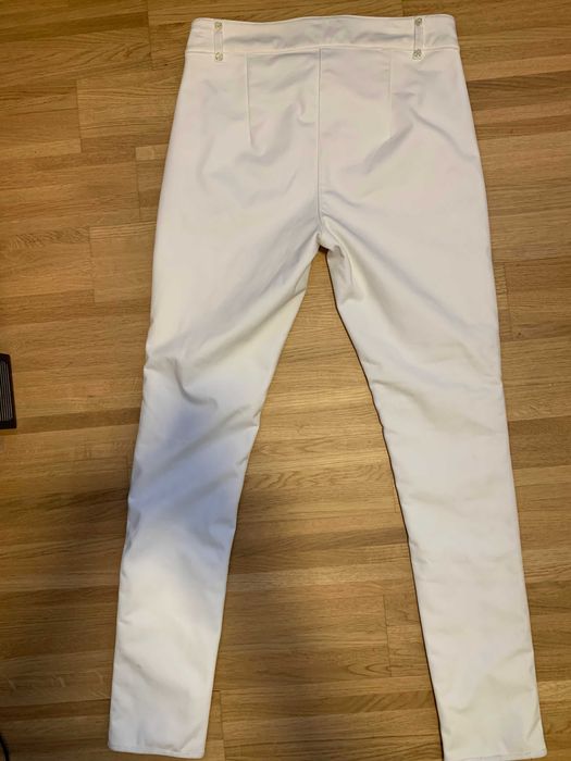 Pantaloni ski/snowboard dama Dare 2B mărimi 34-36 albi,Reducere 50 %