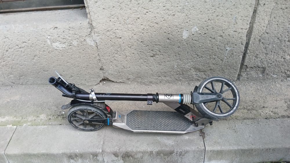 Vand trotineta Oxelo