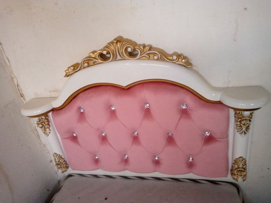 Спальня ме бель ва детскии кровать