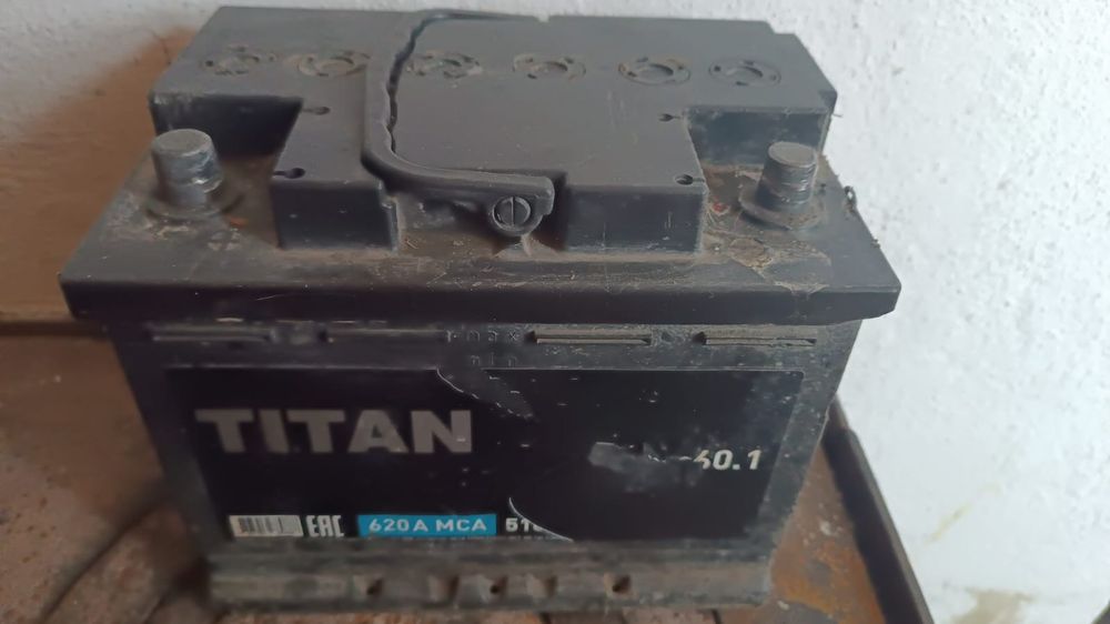 Продам титанки и АКБ