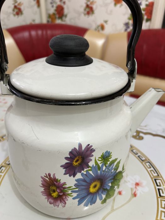 Эмалированные чайники