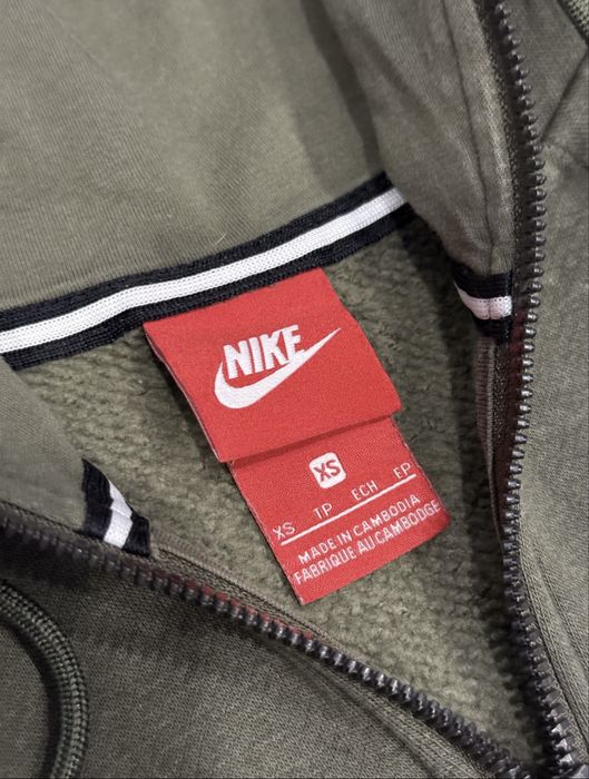 Дамски екип и суичър Nike XS/M