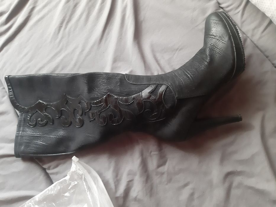 Обмен! Демисезонные сапоги 38 размера