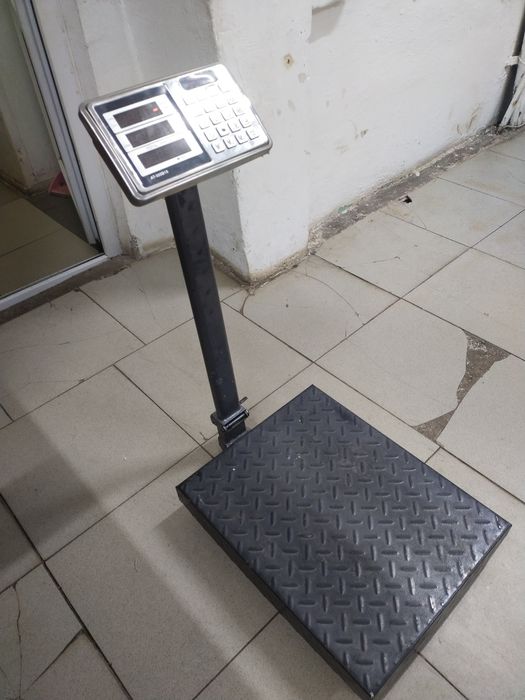 Продается весы АОТЕ электронные