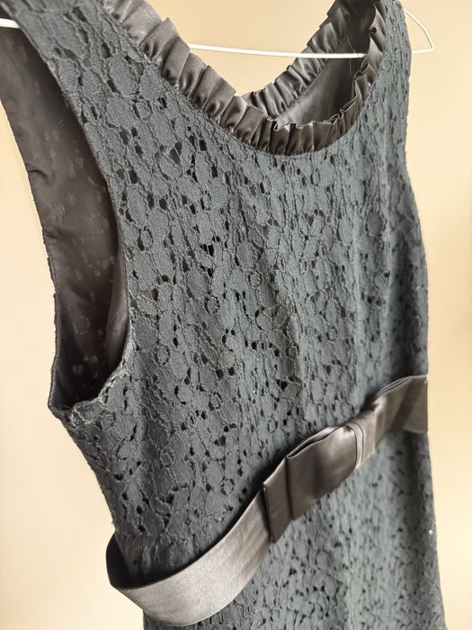 Тъмносиня дантелена рокля - размер S