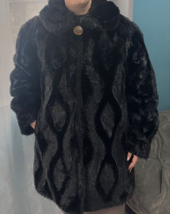 Дамско палто от еко кожа