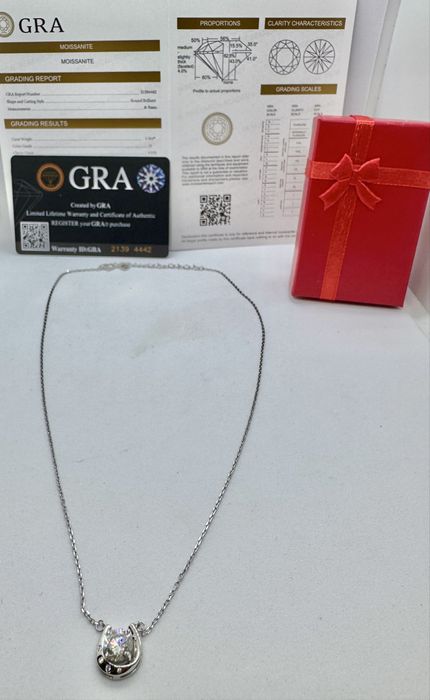 Сребърно колие с мойсанит (Диамант) 1 карат