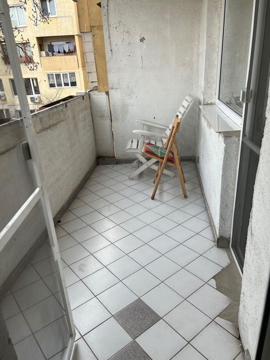 Тристаен апартамент под наем в ж.к. Света троица, 2144702