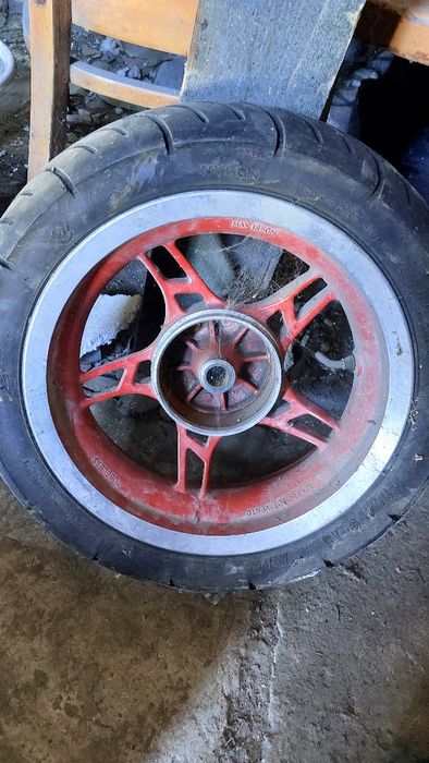 Продам колесо заднее всборе