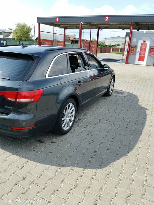 Audi A4 AVANT B9 Quattro