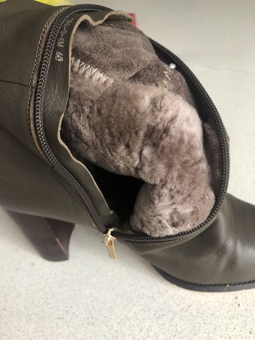 Срочно продам сапоги